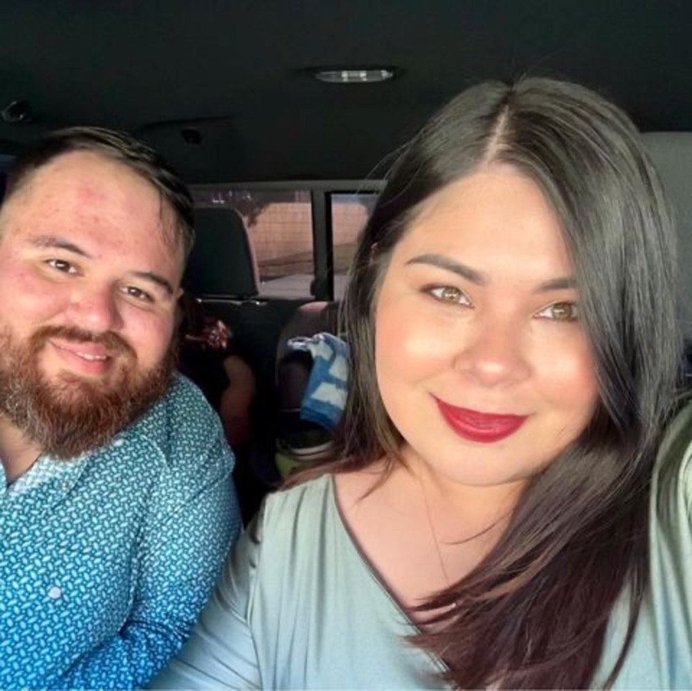 Meet your Posher, Yesenia
